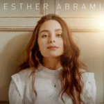 艾斯特·阿布拉米 (Esther Abrami)